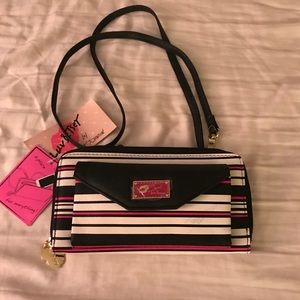Luv by Betsey Johnson wallet w/ strap